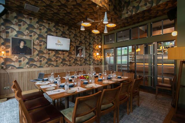 Restaurants with Private Rooms in Frankel
