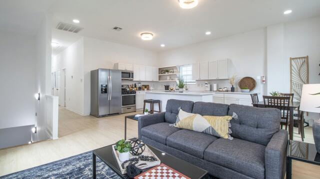 Party Apartments in Austin, TX