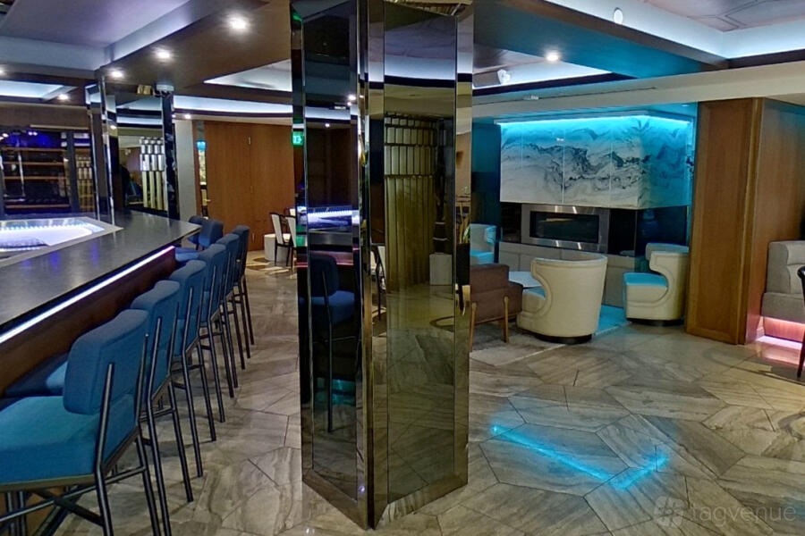 Bar/Conference Area Bar/Conference Area