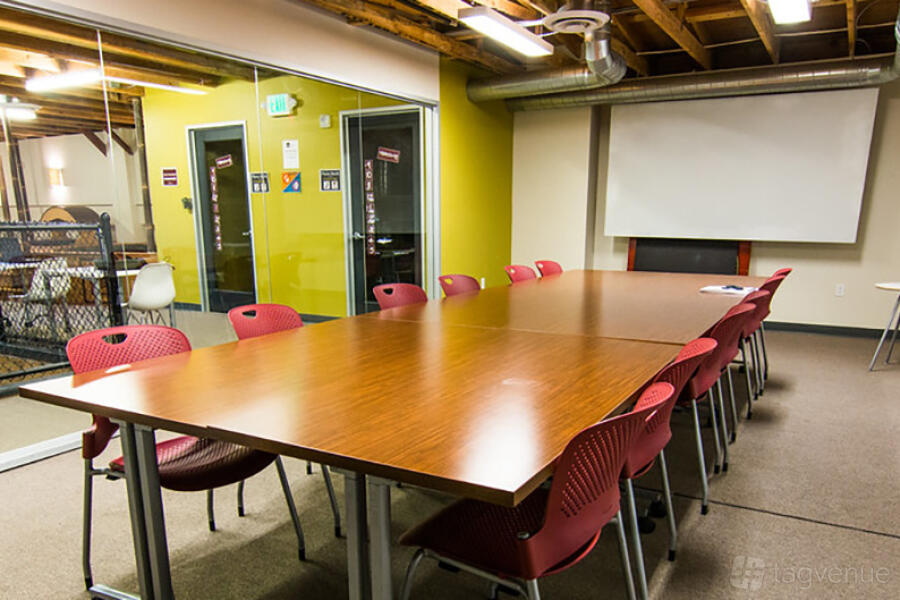 Fruitvale Meeting Room at Oakstop  2323 Broadway