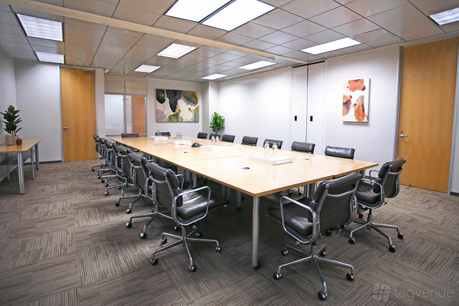 24 Person Capistrano Room at