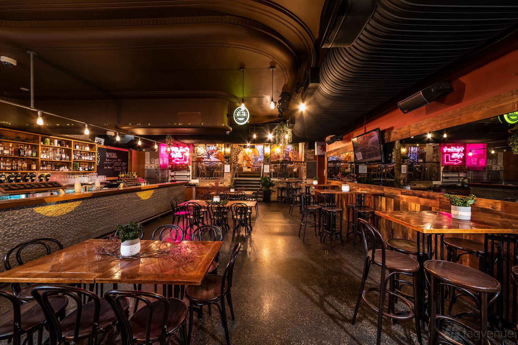 Bar Level - Embassy Hotel - Event Venue Hire - Tagvenue.com