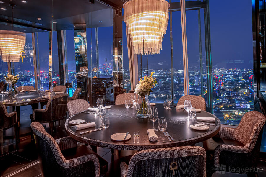 Aqua Shard Glass Dining Room at