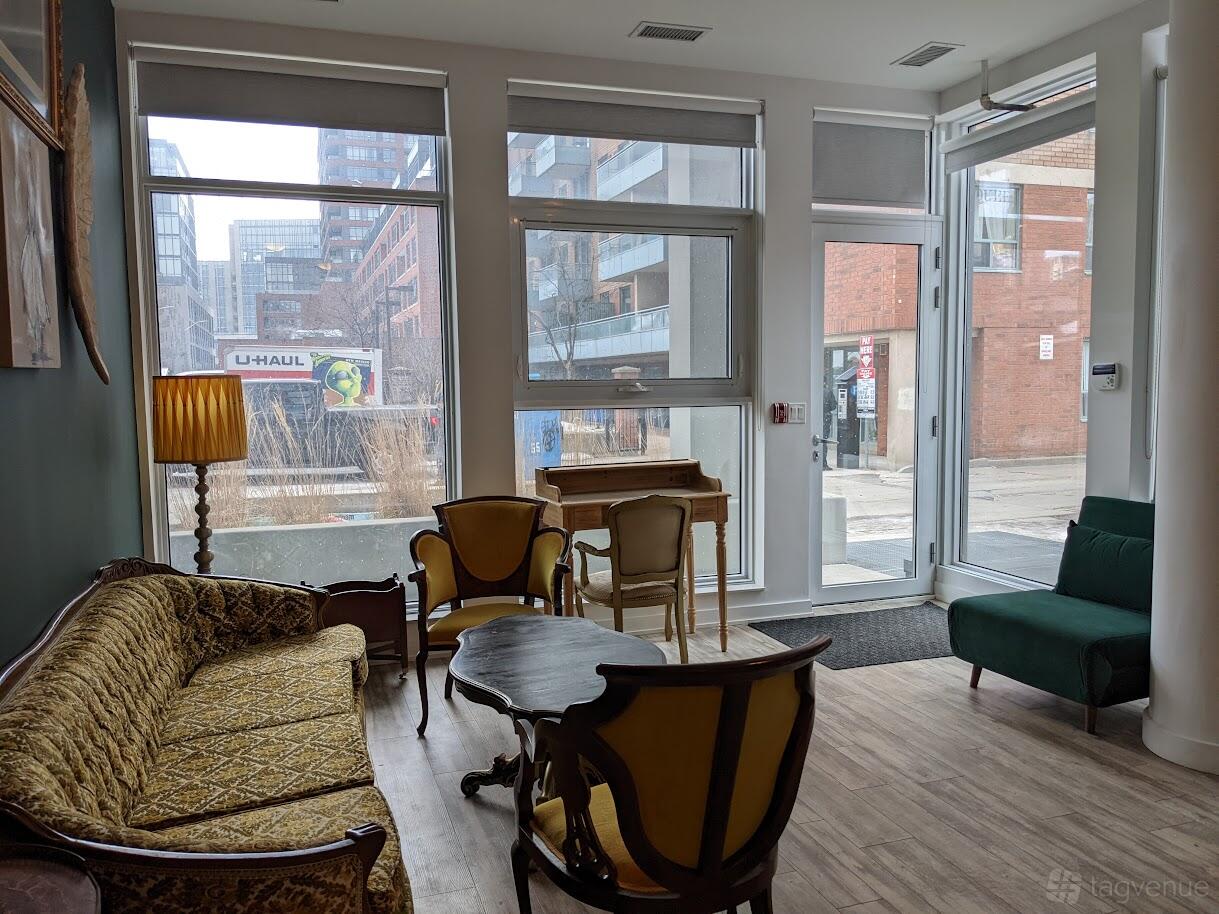 1101 Queen West
