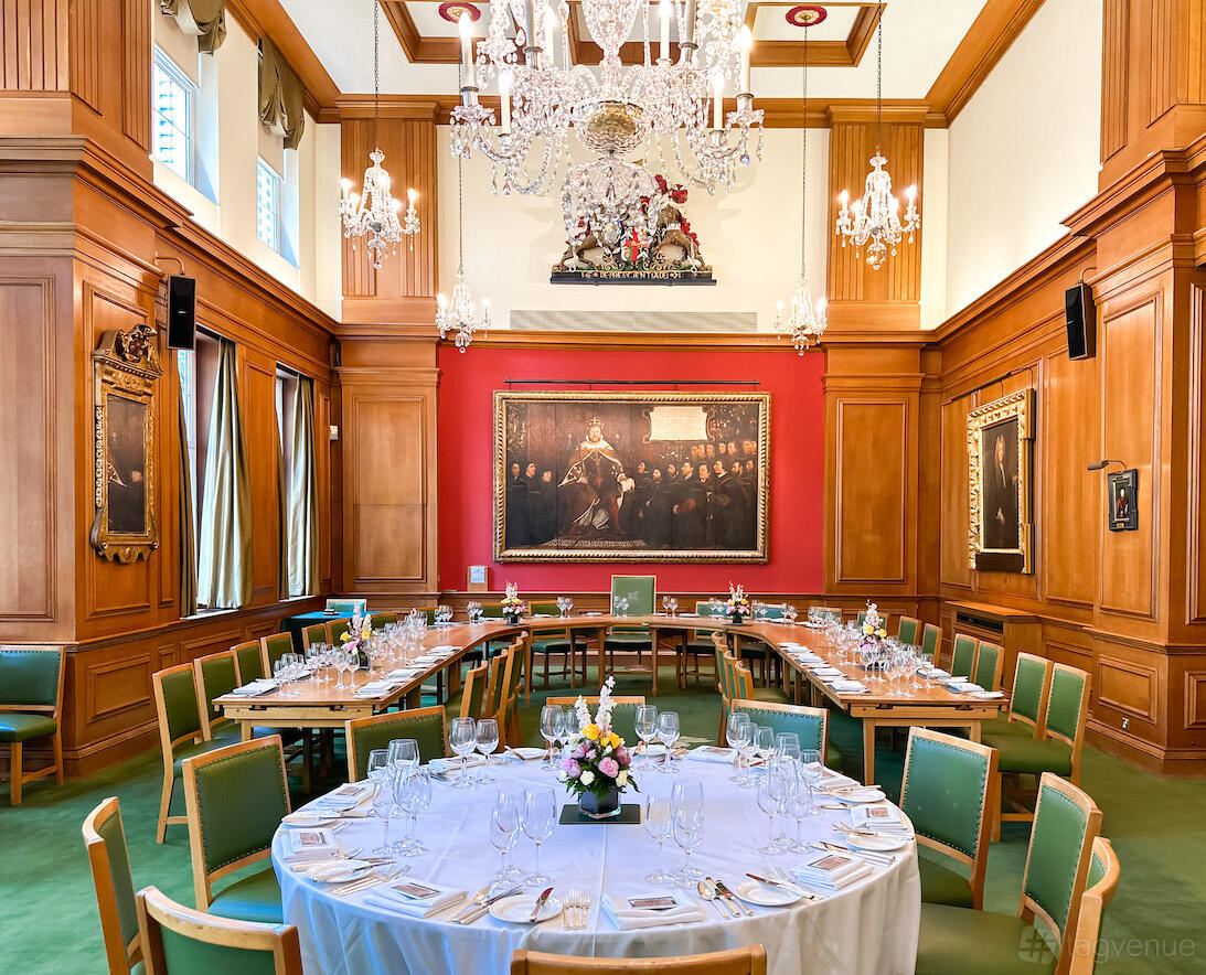 Stumpy Surgeons Hall Barber-Surgeons’ Hall - Wedding & Event Venue Hire - London - Tagvenue.com
