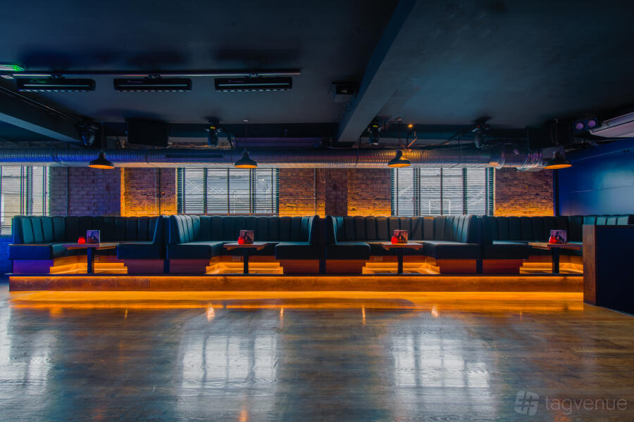 Club Room Club Room