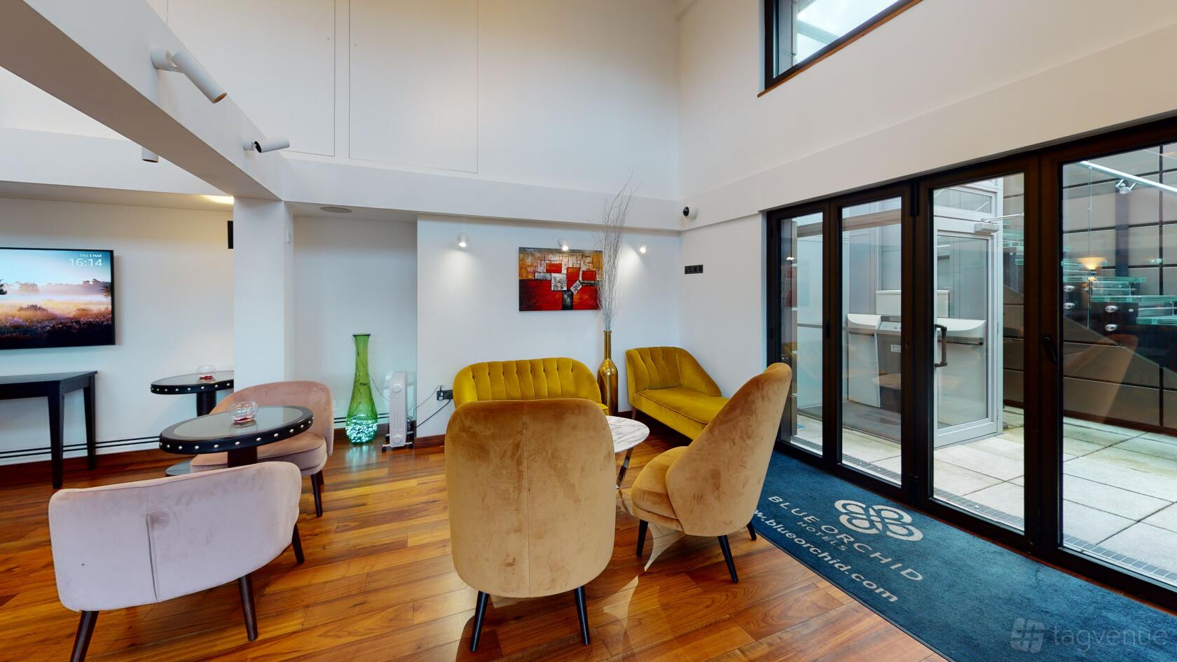 The Resident's Lounge - Tower Suites by Blue Orchid - Event Venue Hire ...