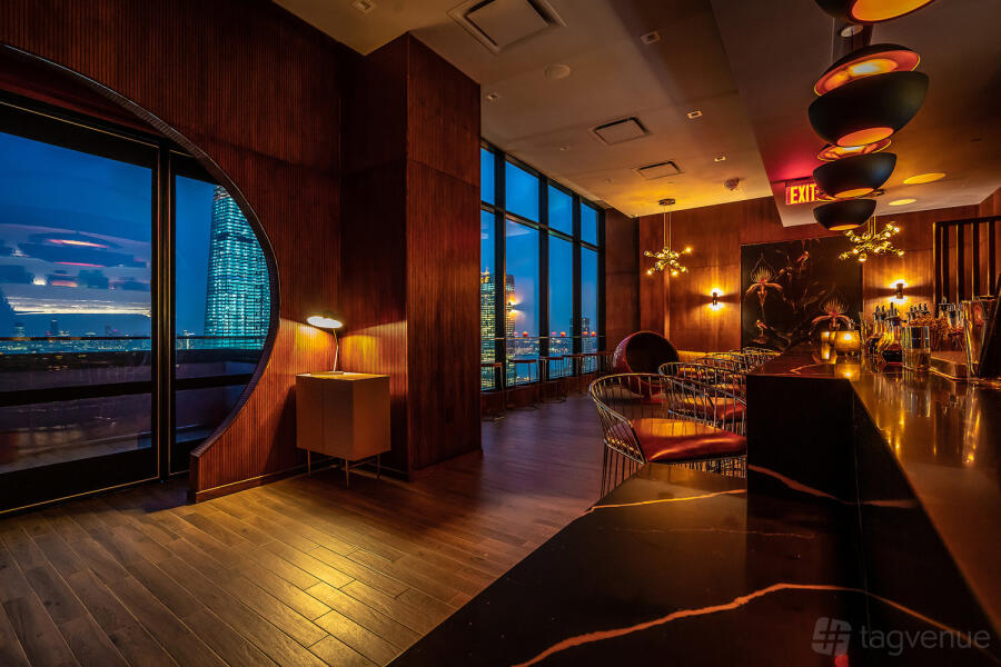 Sunset Room at 40th Floor at