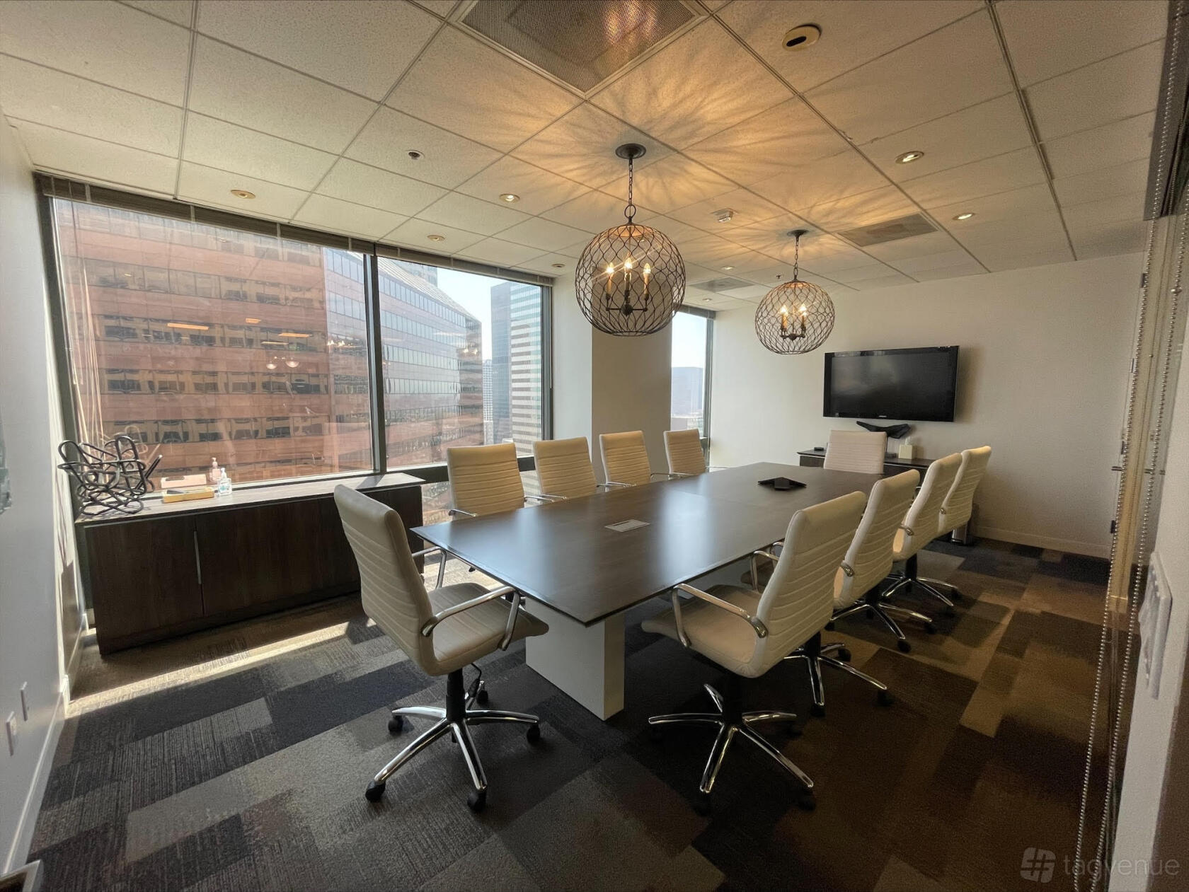 Large Conference Room - Premier Workspaces - Wells Fargo Center - Event ...