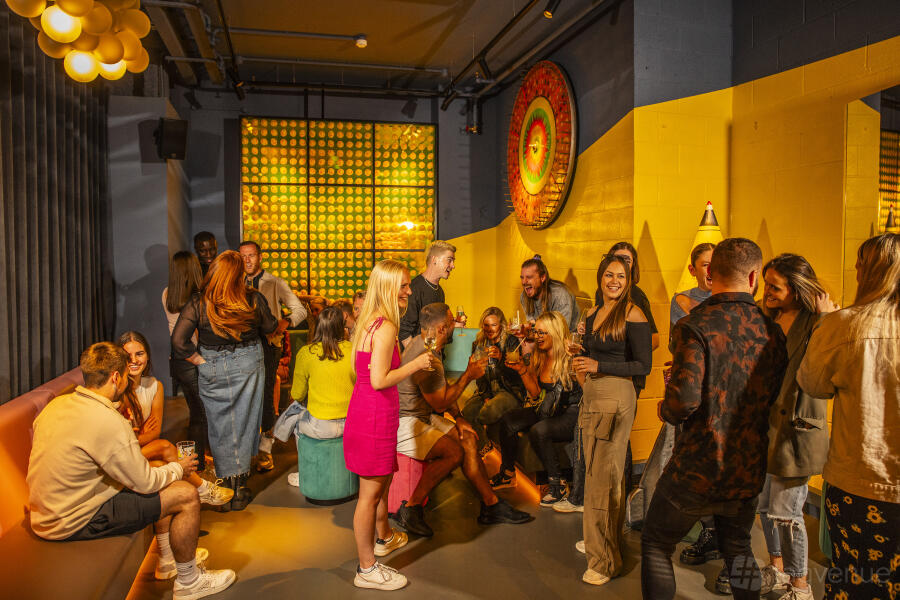 HOLY DUCK LOUNGE at