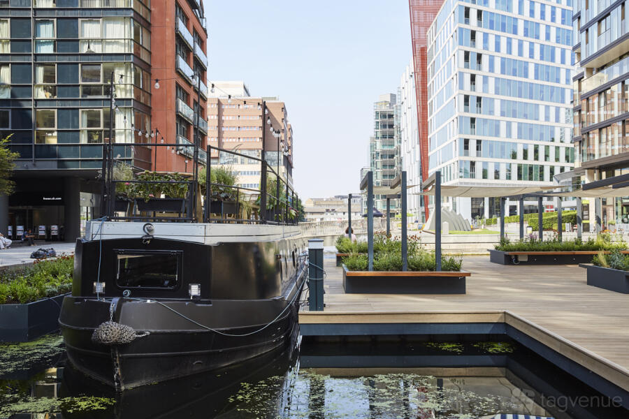 Whole Boat & Terrace at