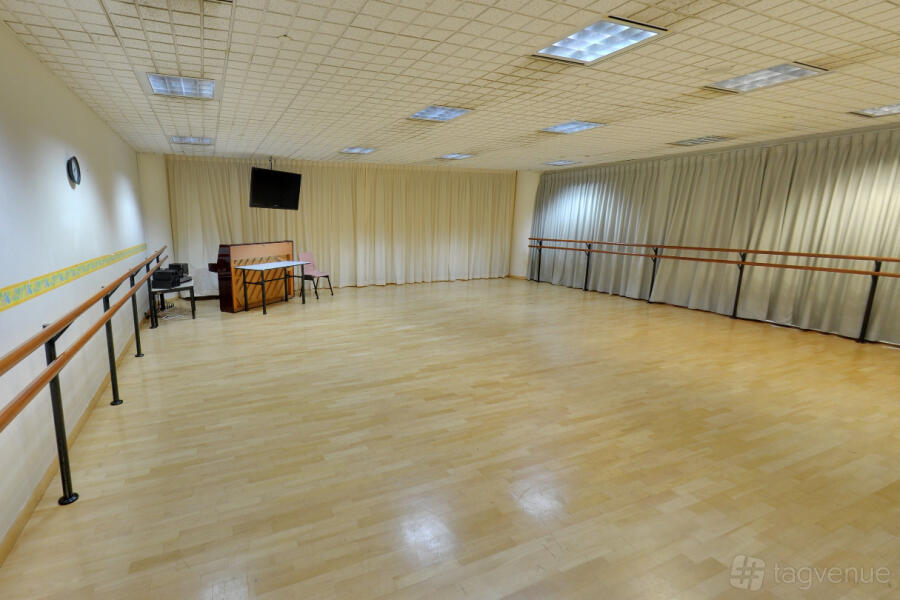 Crestar School of Dance @ Woodland Center Crestar School of Dance @ Woodland Center