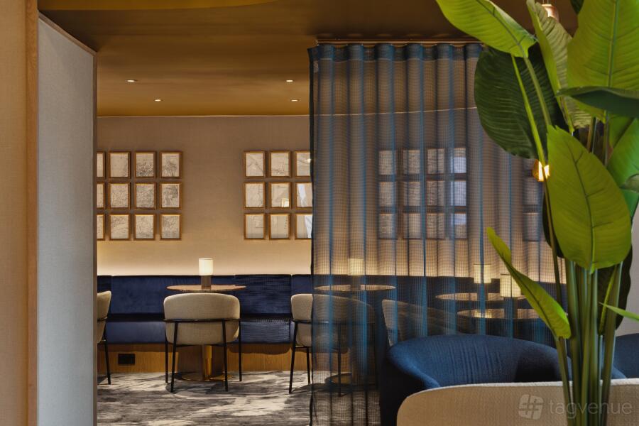 Barnaby's Kitchen & Lounge at