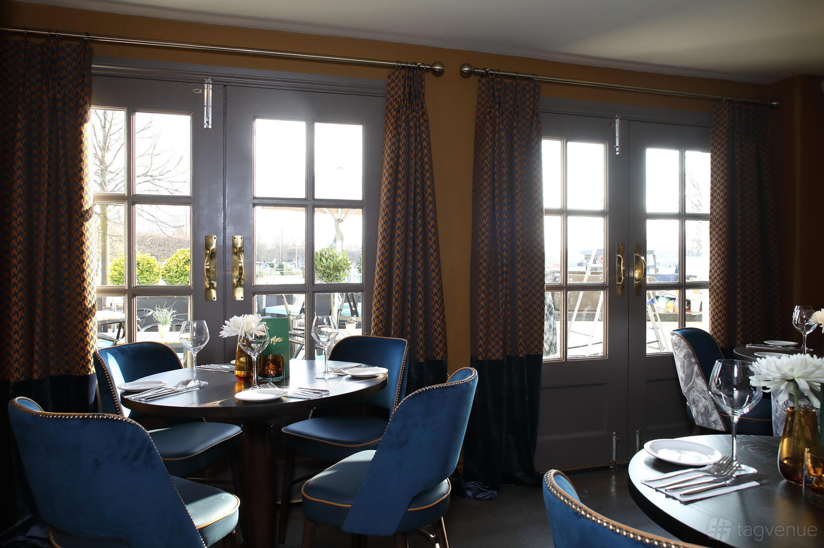 Riverside Restaurant - The Encore - Event Venue Hire - Tagvenue.com