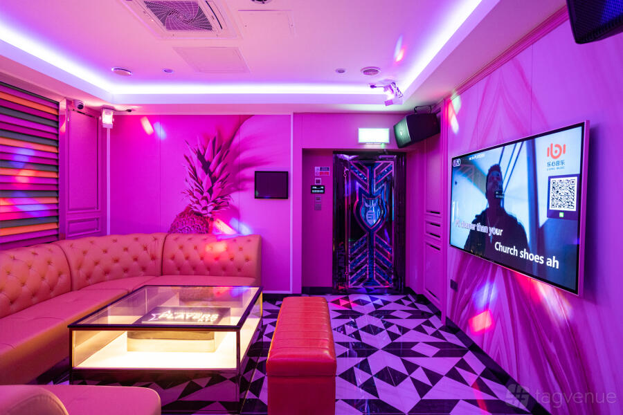 Karaoke & Party Room K3 at