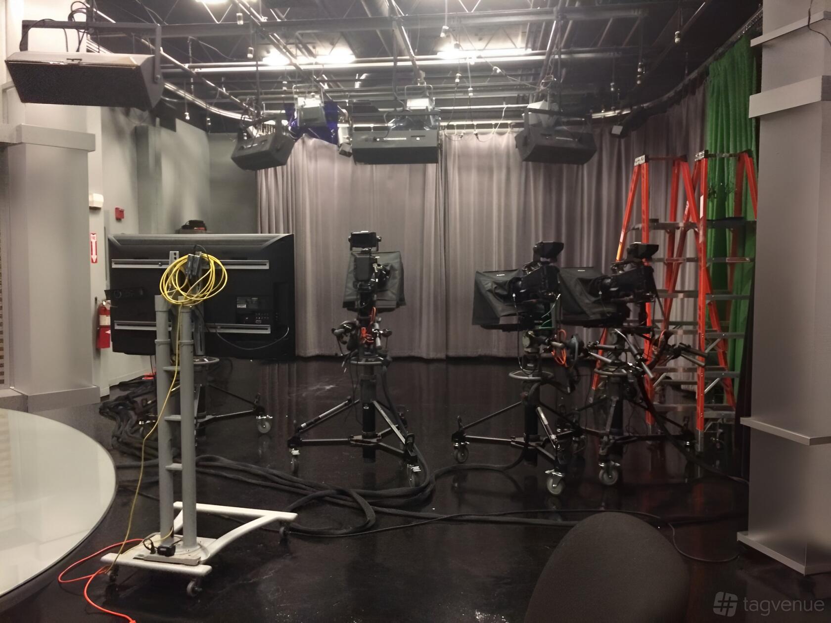 Broadcast Studio+Control Room - Another Age Video & Photo Production ...