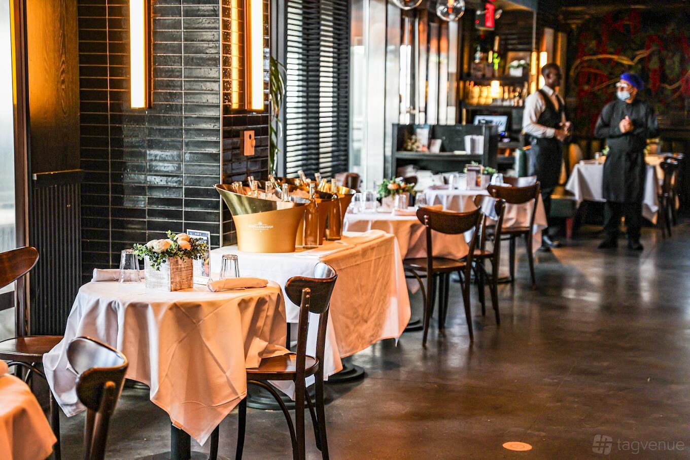 Le Bar - Le District - Event Venue Rental - Tagvenue.com