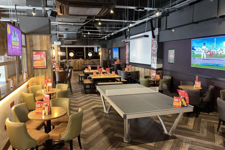 Riley's Sports Bar - Victoria Venue Hire in London | Photos & Prices
