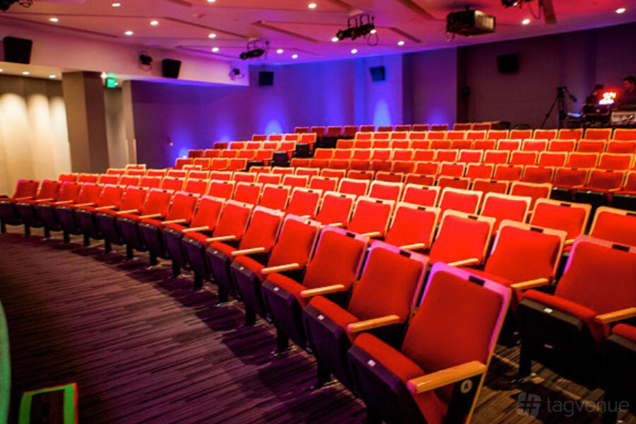 Clive Davis Theater - GRAMMY Museum L.A. Live - Event Venue Rental ...