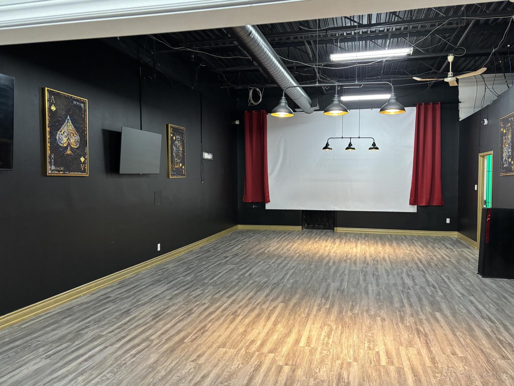 Loft 66 – Where Creativity Meets Elegance