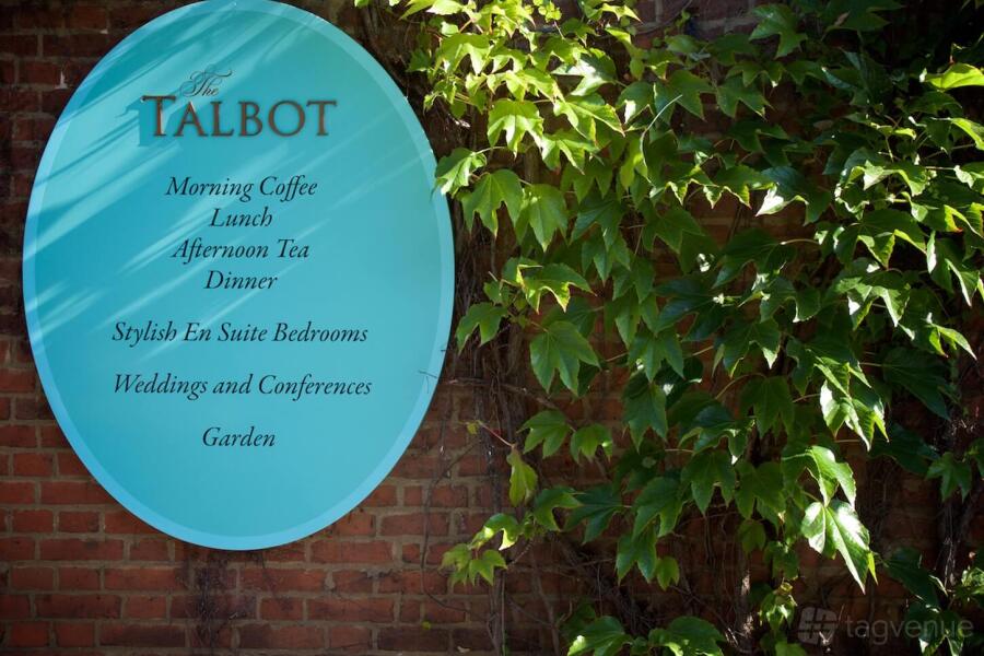 Talbot Ripley The Talbot, Ripley Venue Hire in Guildford | Photos & Prices