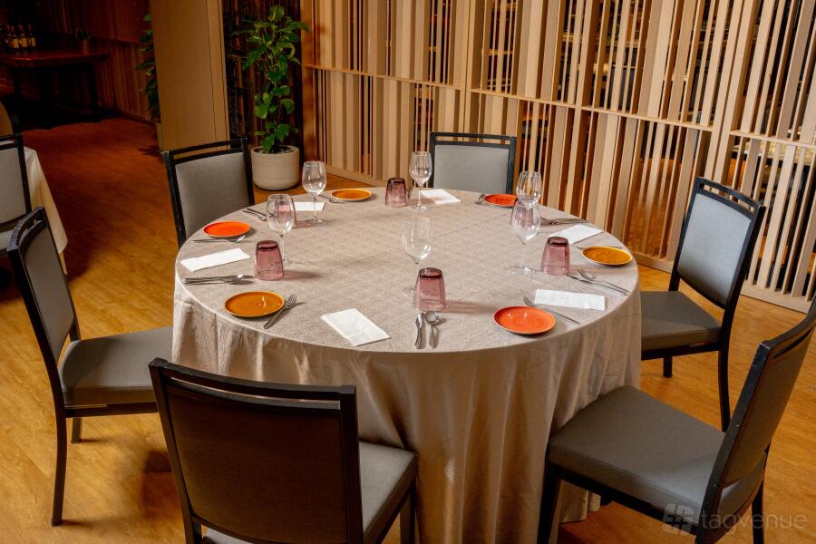 CALI, Novotel Singapore CALI, Novotel Singapore
