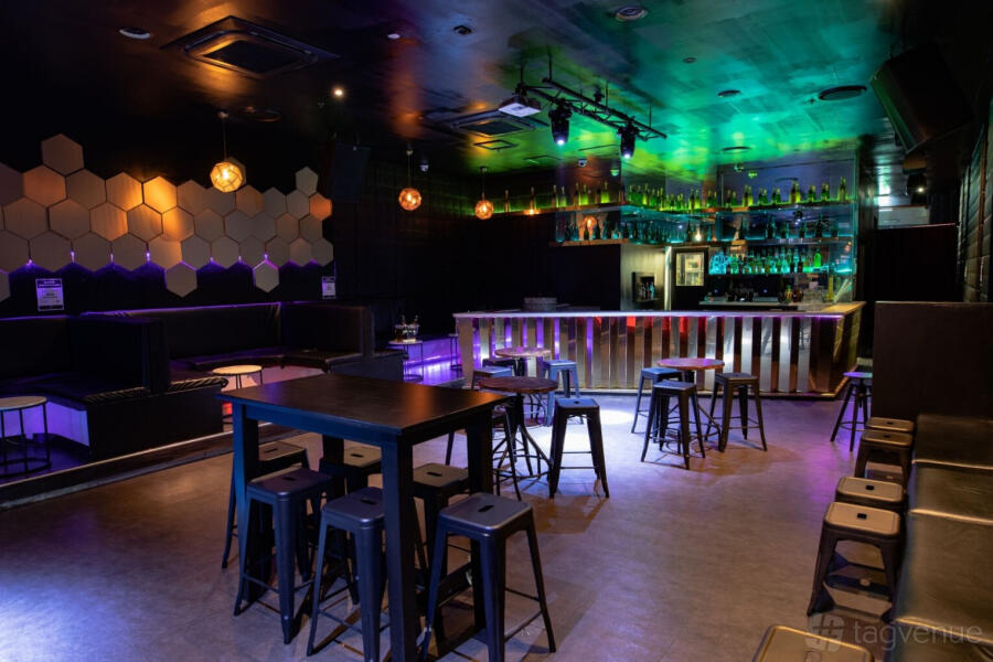 Club Area Club Area