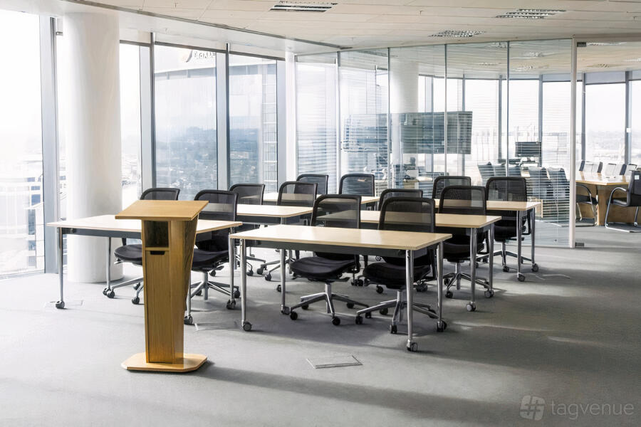 Paragon Suite at