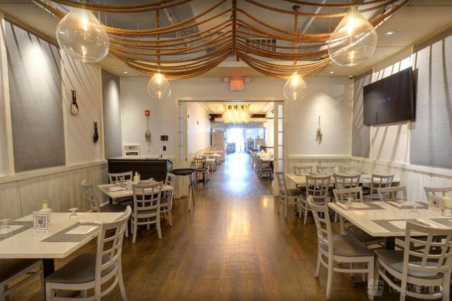 Main Dining Area Main Dining Area
