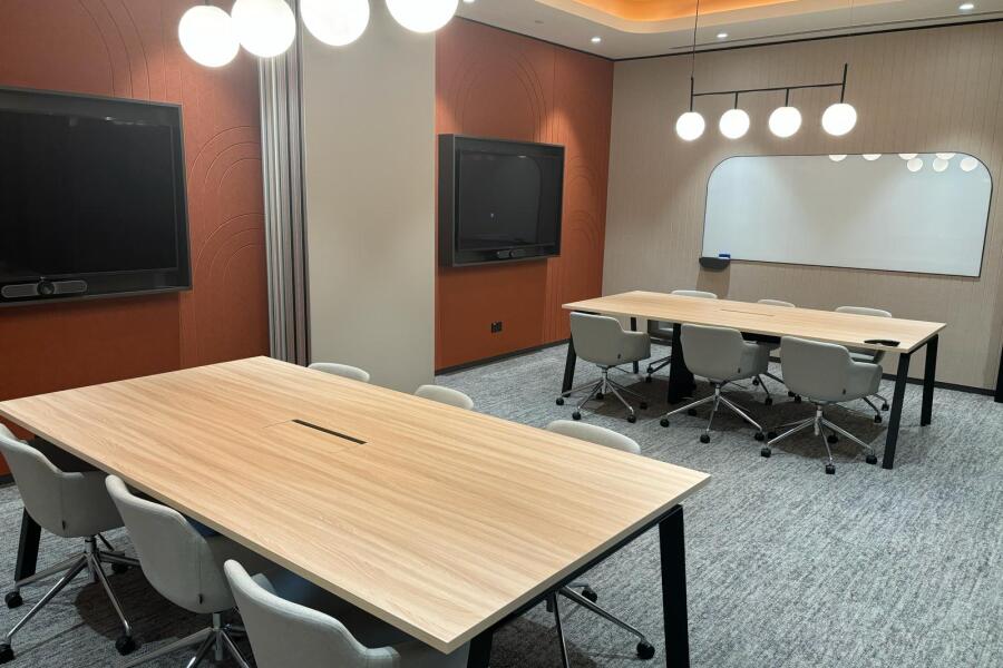 Meeting Room 3 (14 Pax) Meeting Room 3 (14 Pax)