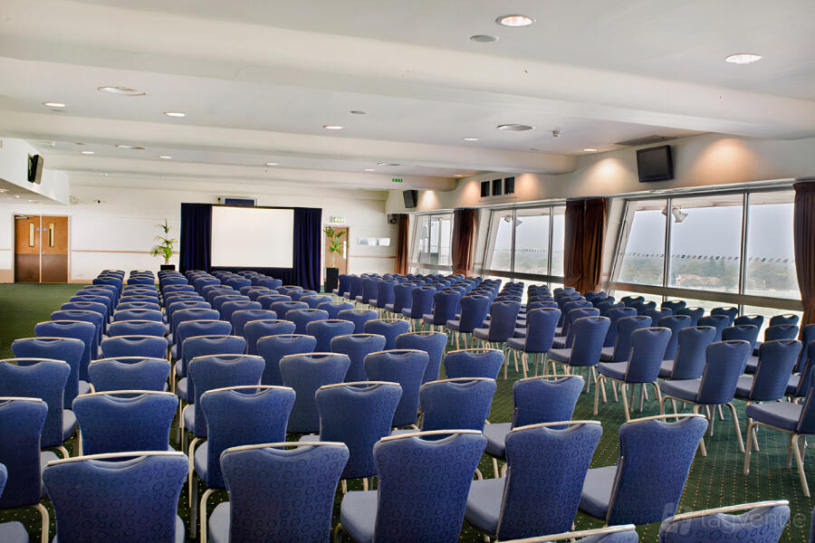 Sandown Park Racecourse Sandown Park Racecourse
