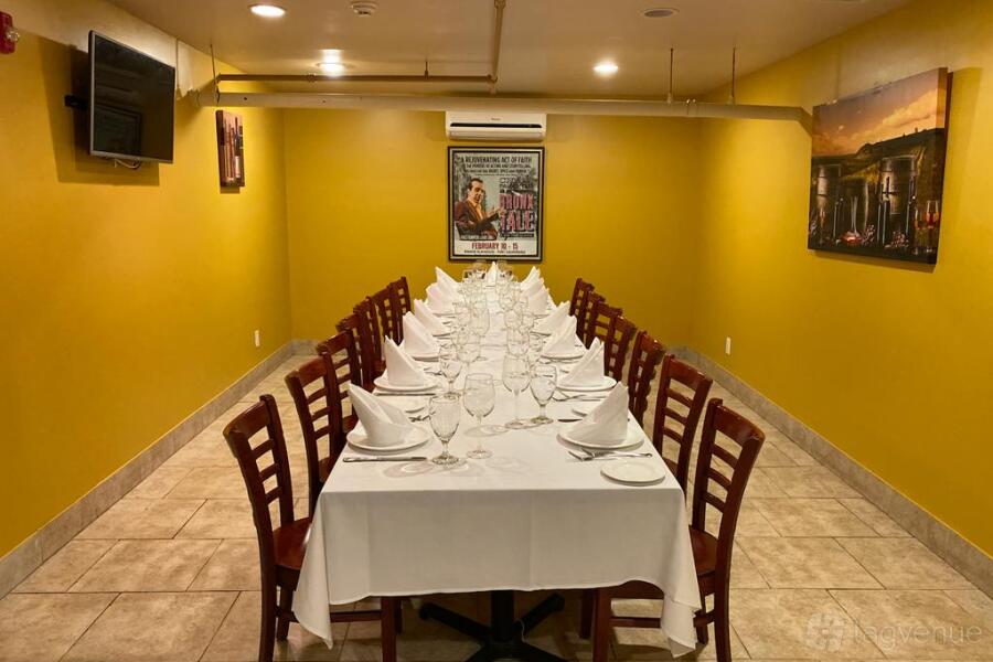White Plains Private Room at