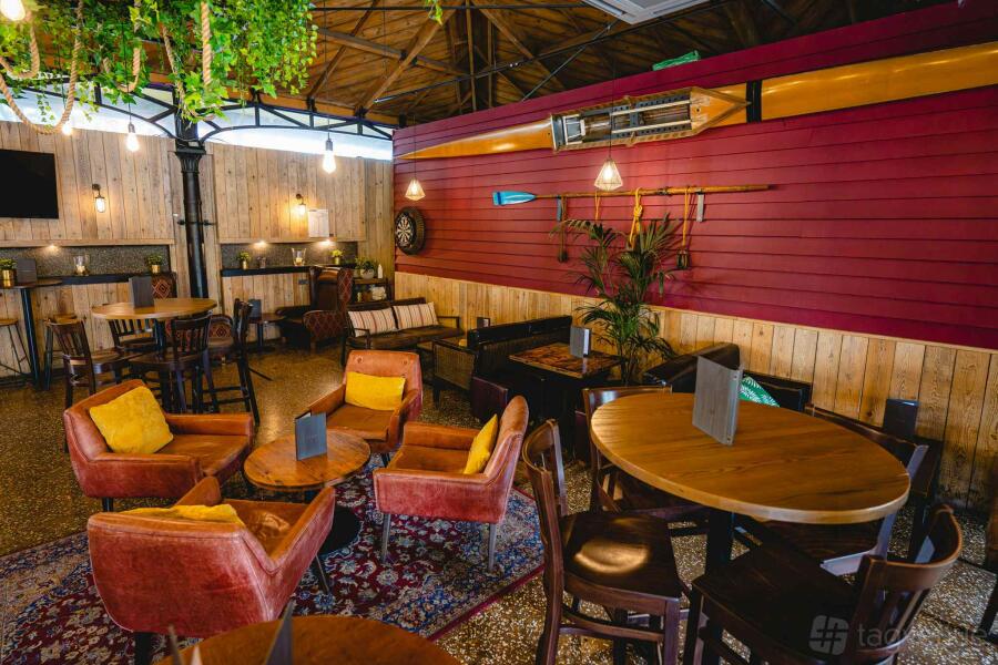 Bar & Terrace at