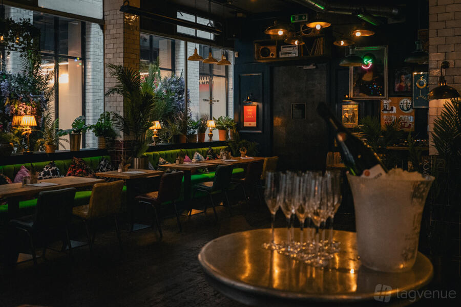 Basement Bar - The Oxford Market - Event Venue Hire - Tagvenue.com