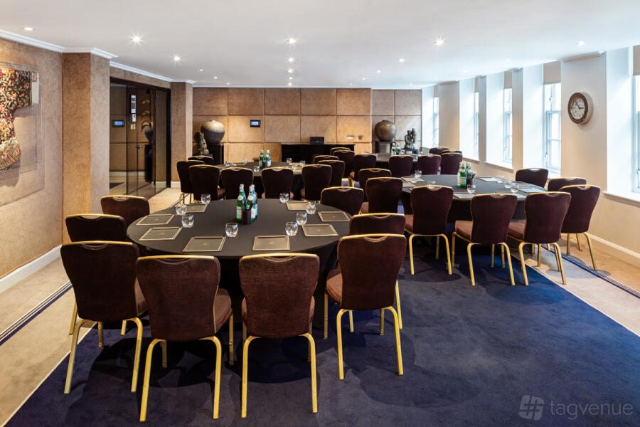 Private Suite 7 at