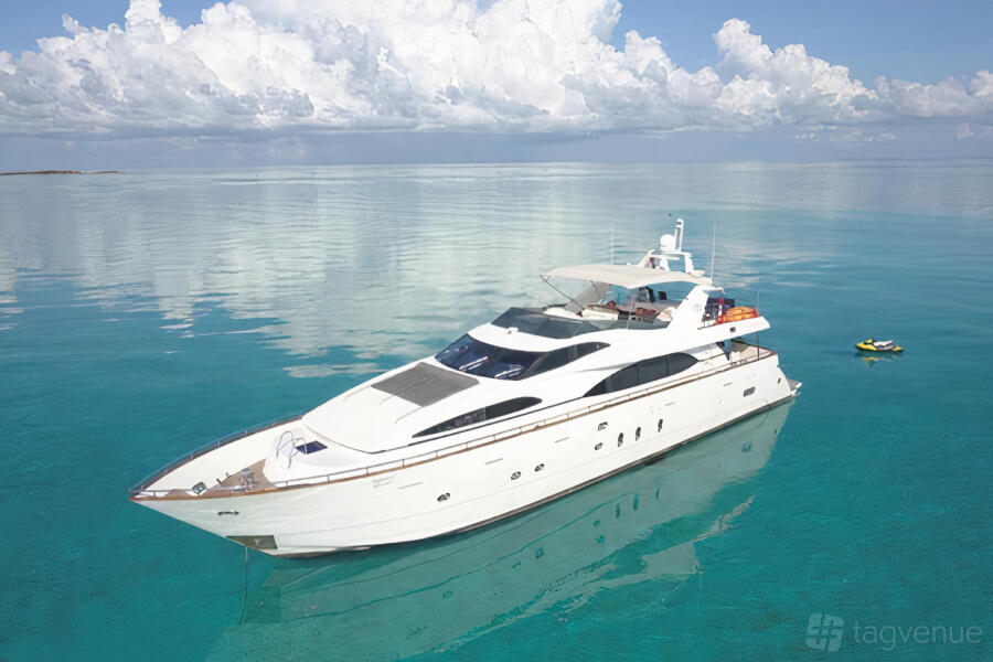 Luxe Charters Luxe Charters