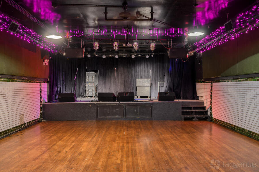 BK Music Room BK Music Room
