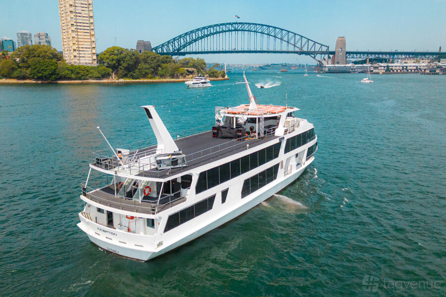 Entire Boat Entire Boat