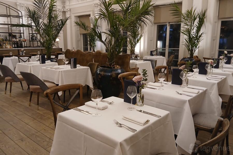 Top Floor & Restaurant Hire at