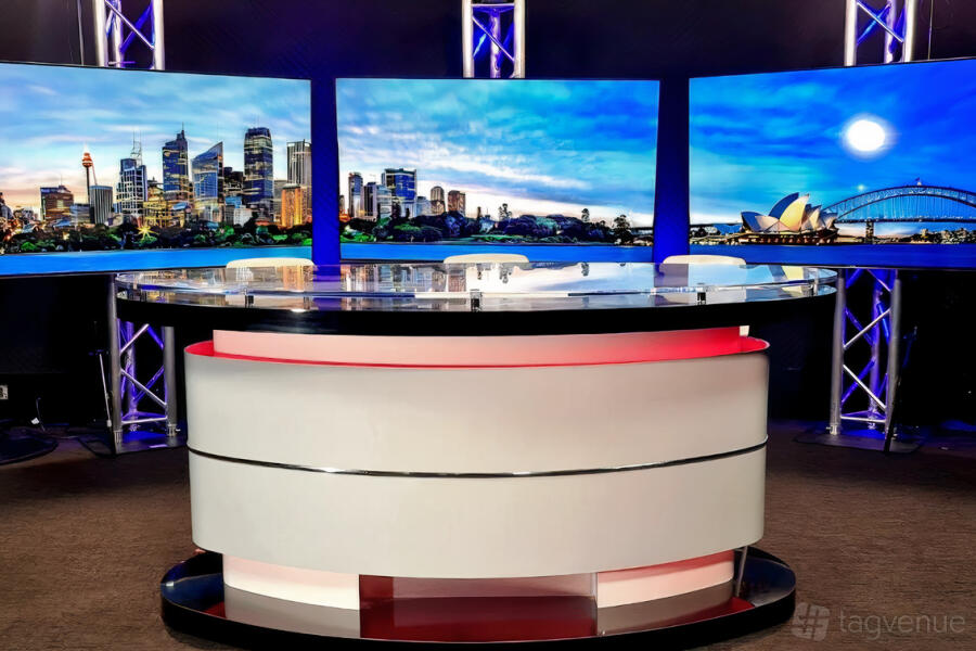 Large Studio - 8 Guests at
