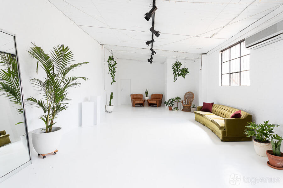 Studio 1 Studio 1