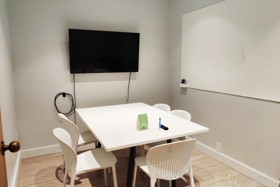 5 Seater Meeting Room 5 Seater Meeting Room