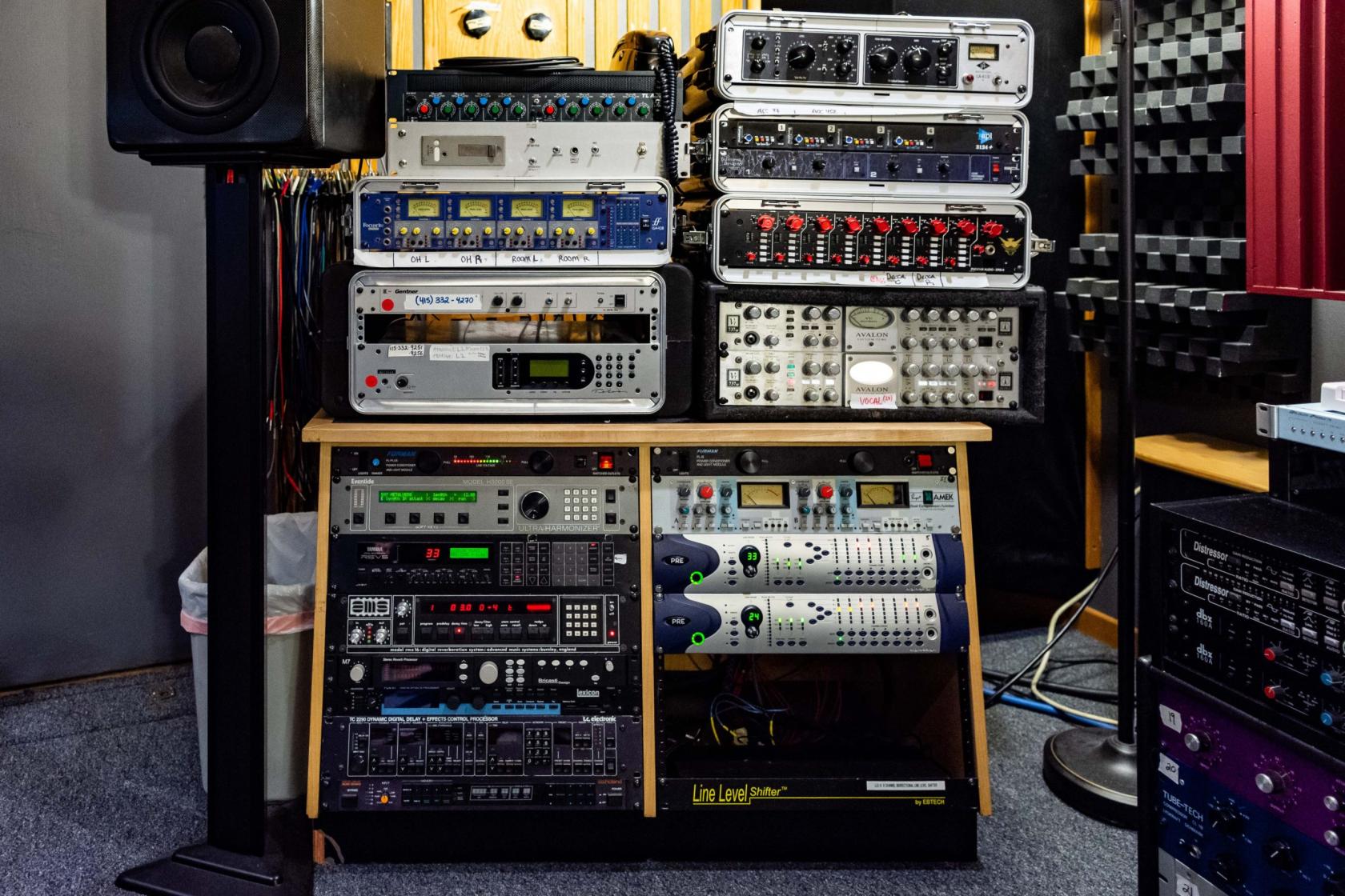Liveroom Studio Live Room - Studio D Recording - Event Venue Rental - Tagvenue.com