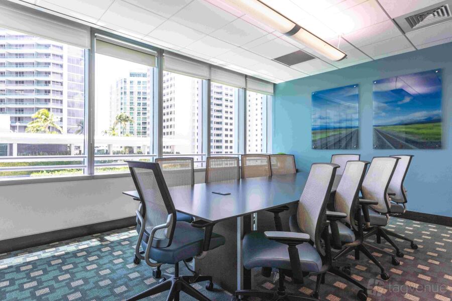 Boardroom 9th at