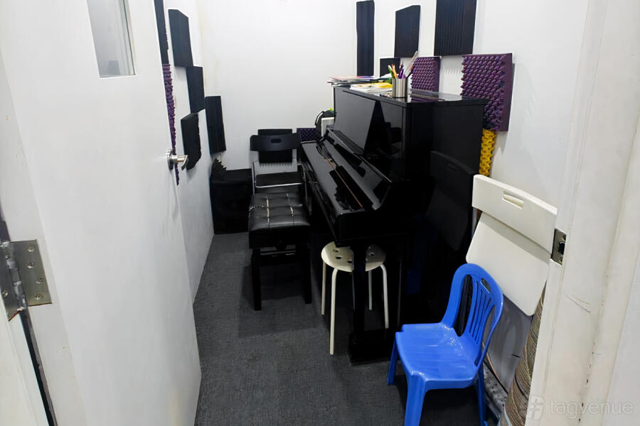 Piano Room 3 at Perfect Pitch Music School