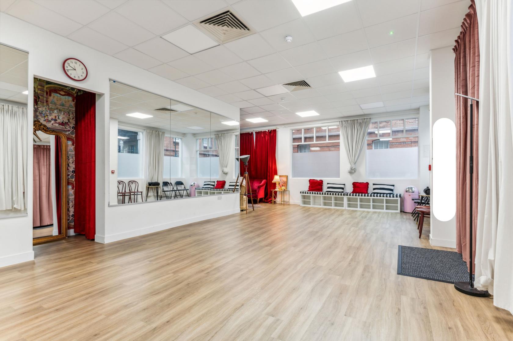Dance Studio Session Central London Rehearsal Studio Venue Hire | Reviews, Photos & Prices