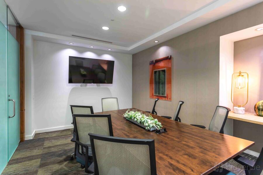 Private Meeting Room for 6 Private Meeting Room for 6