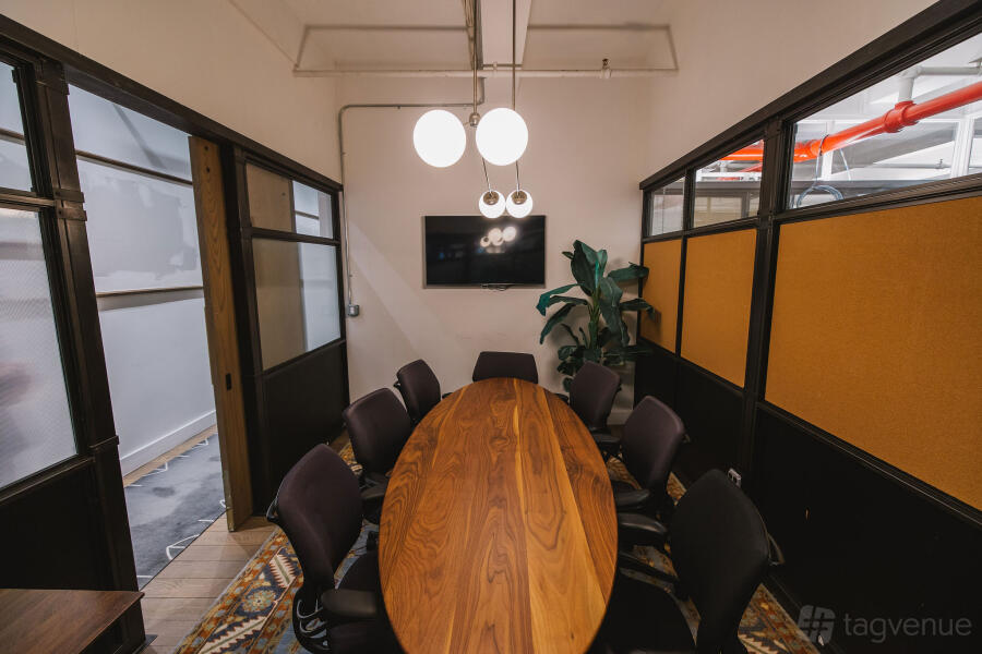 Meeting Room Broadway at