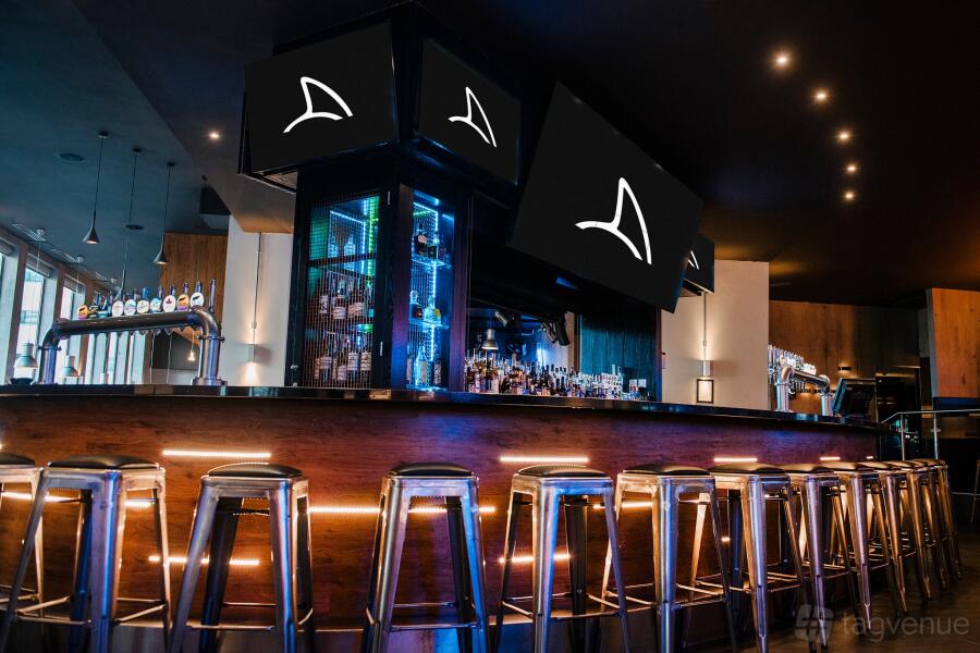 Half Gastro Bar Half Gastro Bar