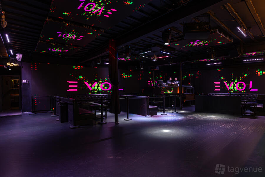 Whole Venue at Evol New York